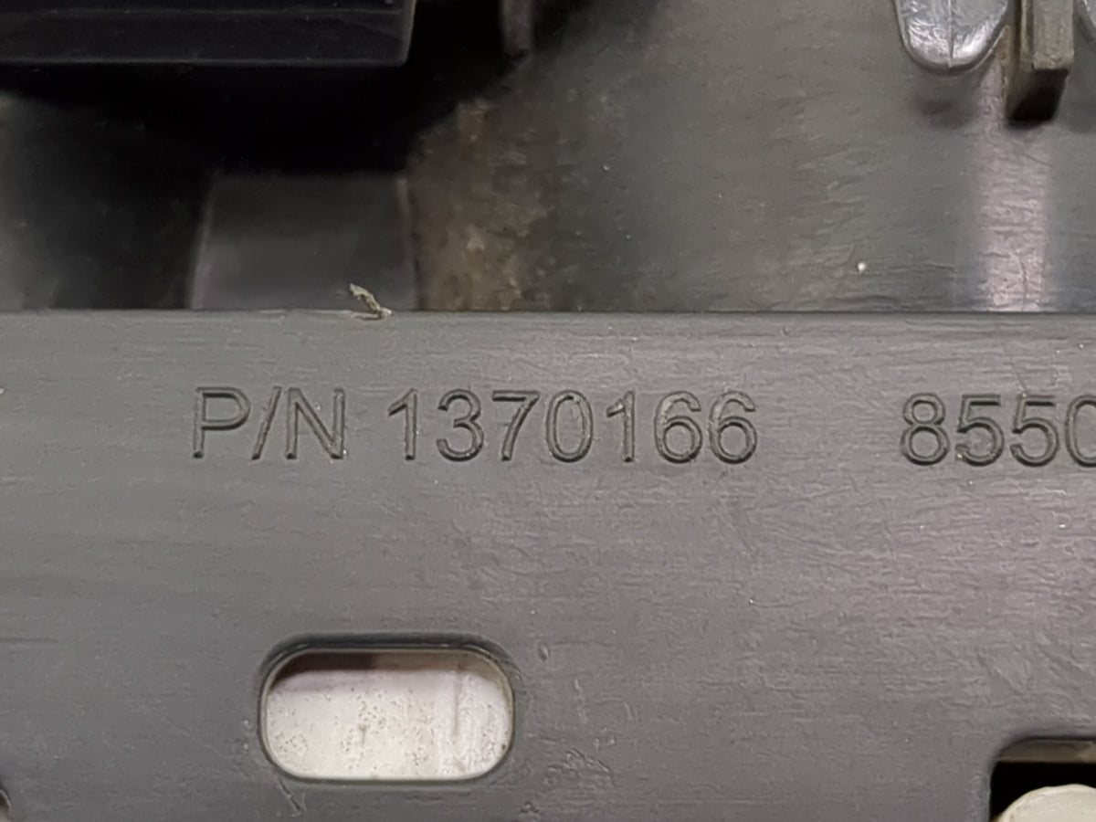 2007-2010 Gmc Acadia Instrument Cluster Speedometer Gauges P/N:1370166 Miles: Fits Fits 2007 2008 2009 2010 OEM Used Auto Pa