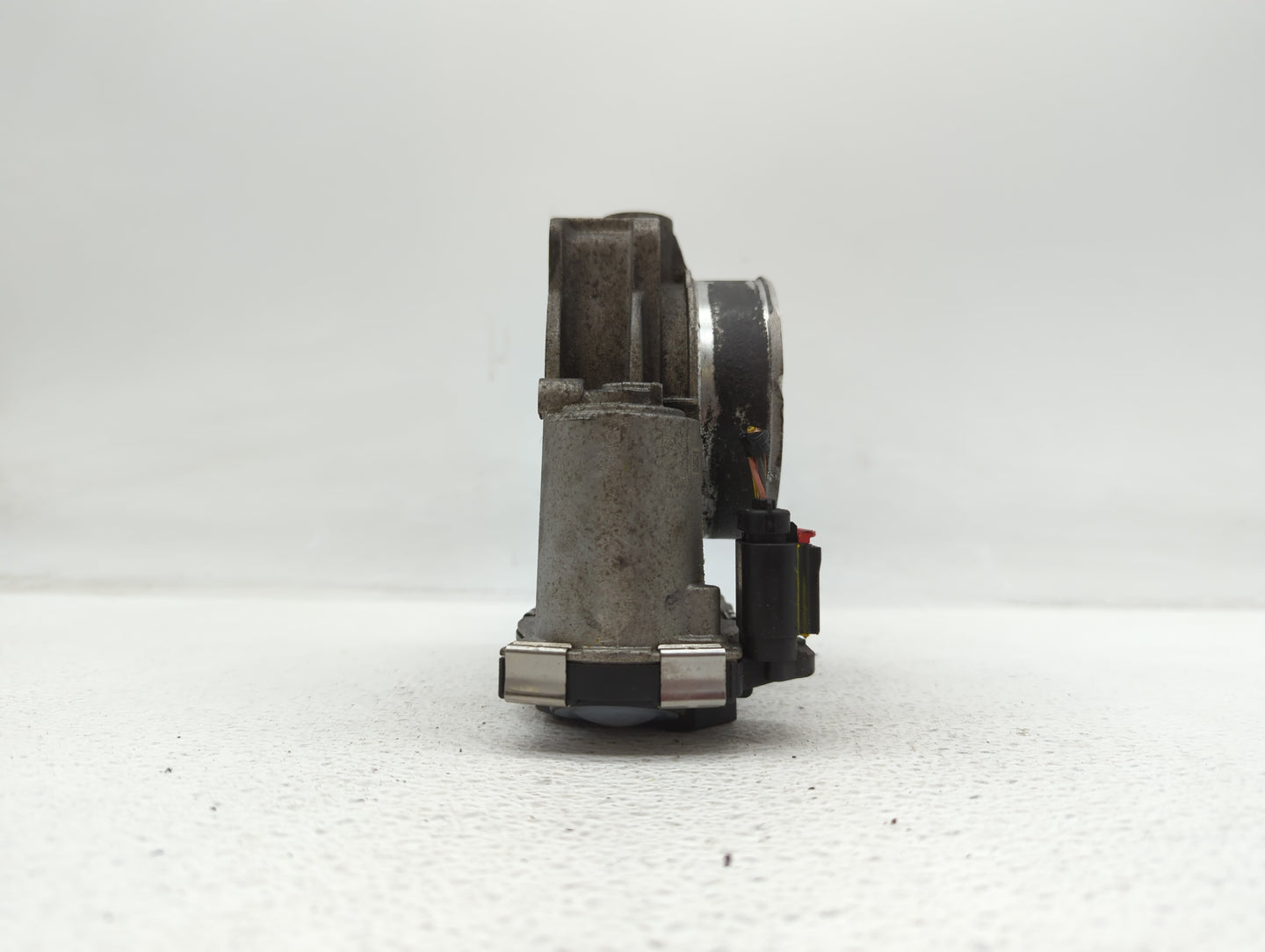 2012-2017 Gmc Acadia Throttle Body P/N:12632172BA Fits Fits 2012 2013 2014 2015 2016 2017 2018 2019 OEM Used Auto Parts - Oe