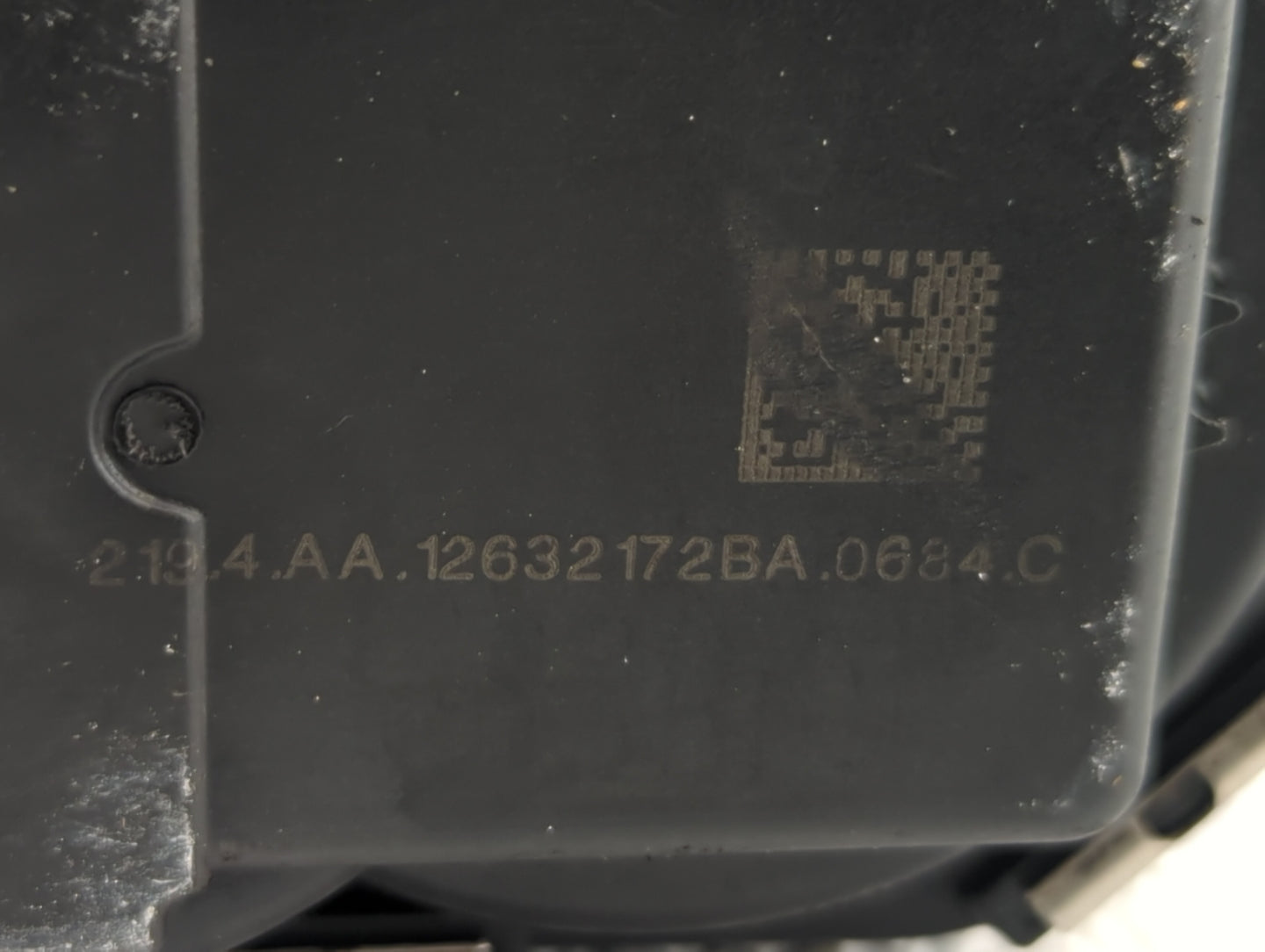 2012-2017 Gmc Acadia Throttle Body P/N:12632172BA Fits Fits 2012 2013 2014 2015 2016 2017 2018 2019 2020 2021 2022 OEM Used 