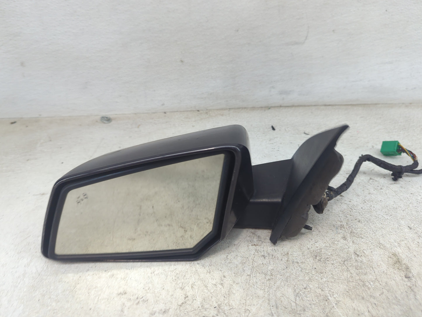 2013-2017 Gmc Acadia Driver Side View Mirror - Left Door Mirror OEM Used - Oemusedautoparts1.com