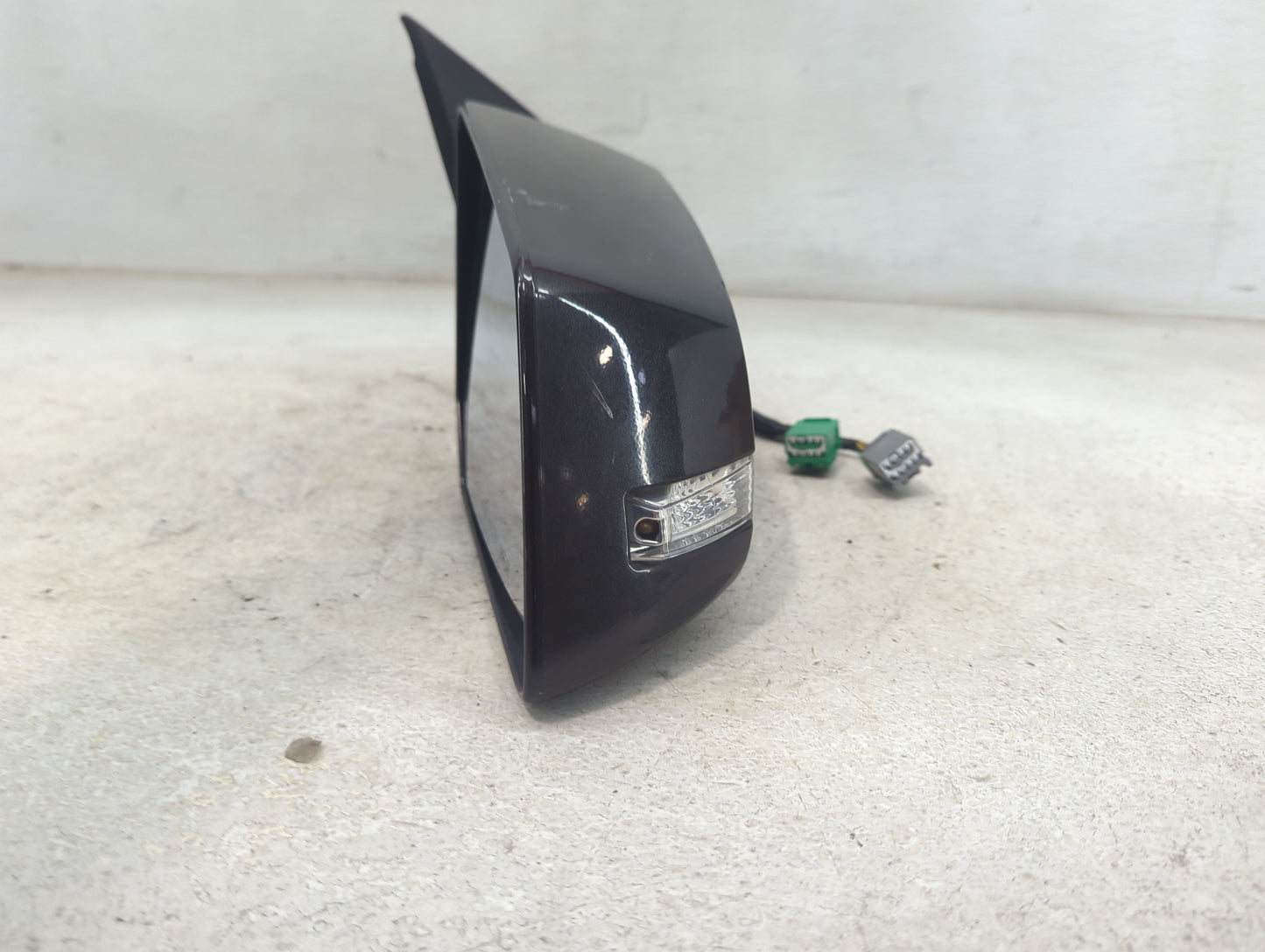2013-2017 Gmc Acadia Passenger Side View Mirror - Right Door Mirror OEM Used - Oemusedautoparts1.com