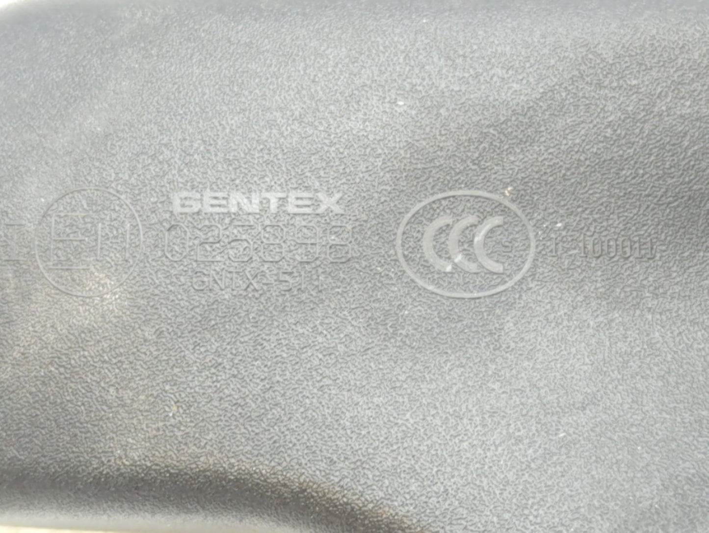 2007-2017 Gmc Acadia Interior Rear View Mirror Replacement OEM P/N:E11025898 22915243 Fits OEM Used Auto Parts - Oemusedauto