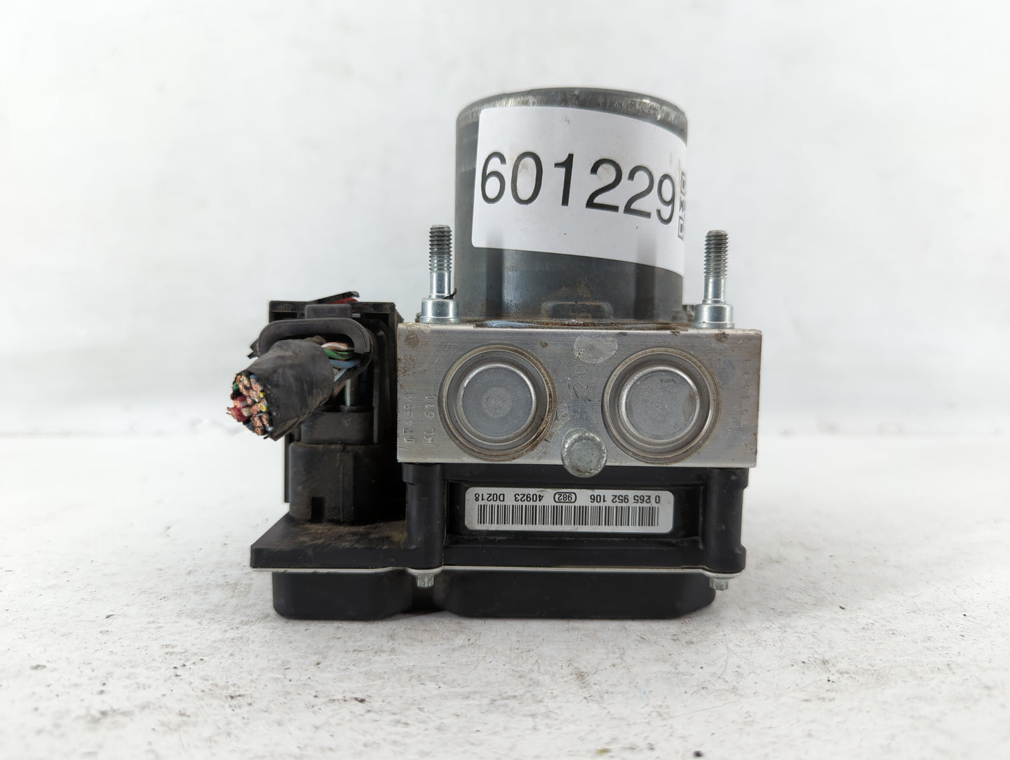 2012-2017 Gmc Acadia ABS Pump Control Module Replacement P/N:22893247 Fits Fits 2012 2013 2014 2015 2016 2017 OEM Used Auto 