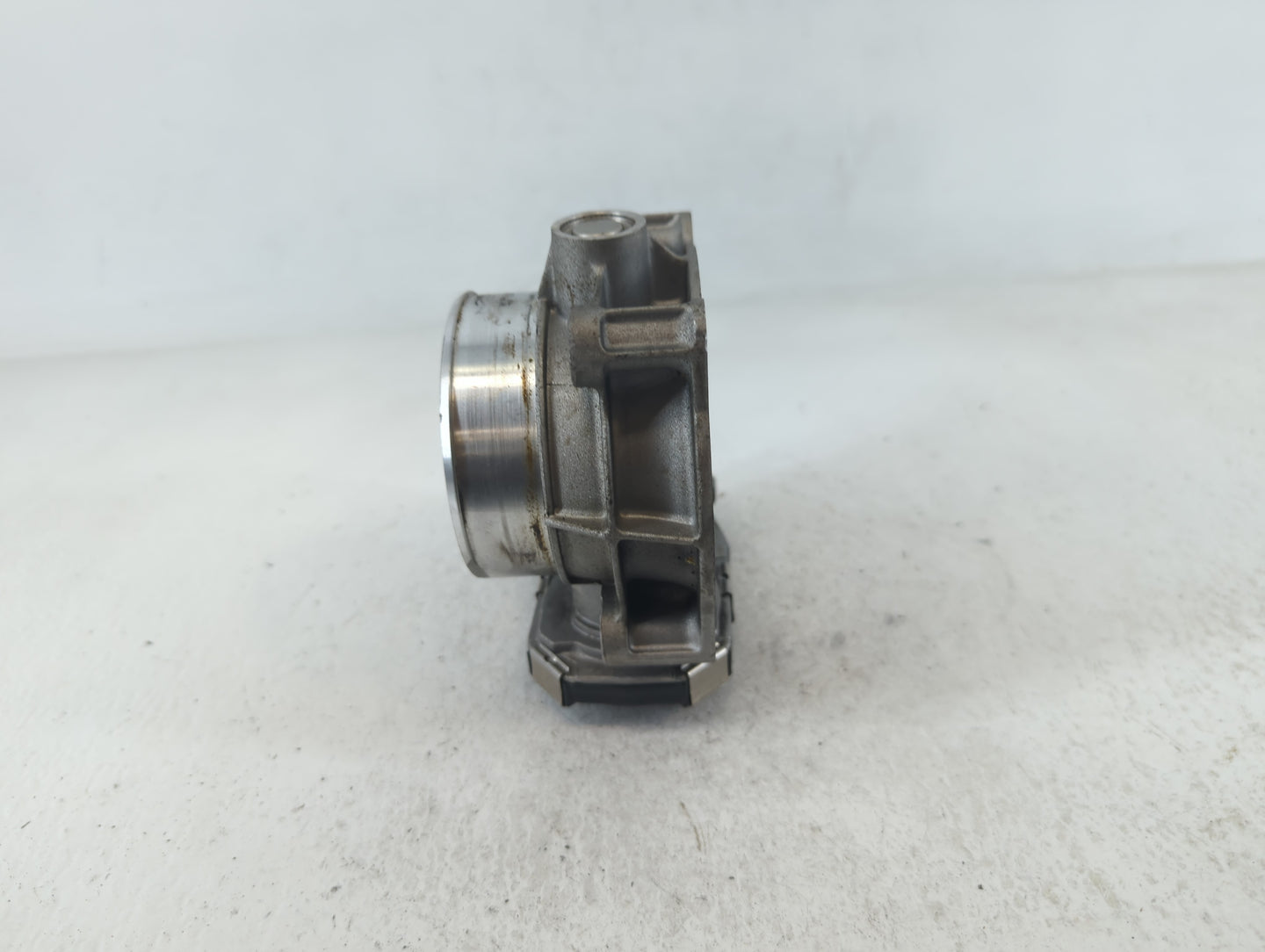 2012-2017 Gmc Acadia Throttle Body P/N:632172BA Fits Fits 2012 2013 2014 2015 2016 2017 2018 2019 2020 2021 2022 OEM Used Au