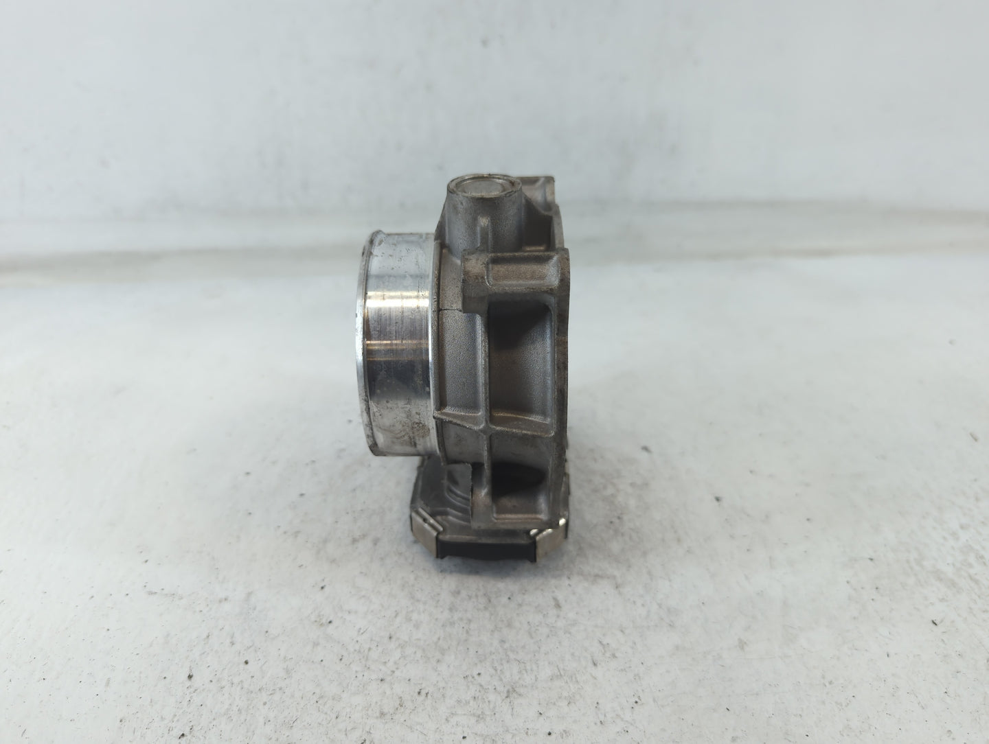 2012-2017 Gmc Acadia Throttle Body P/N:12632172BA Fits Fits 2012 2013 2014 2015 2016 2017 2018 2019 2020 2021 2022 OEM Used 