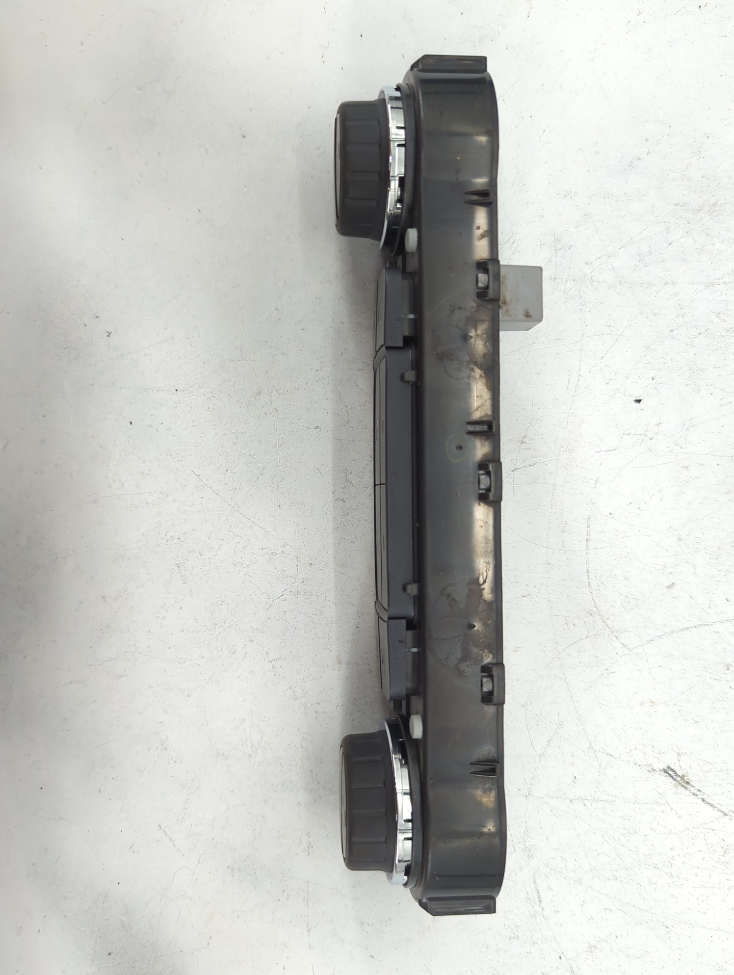 2015-2019 Gmc Canyon Climate Control Module Temperature AC/Heater Replacement P/N:23211701 Fits OEM Used Auto Parts - Oemuse