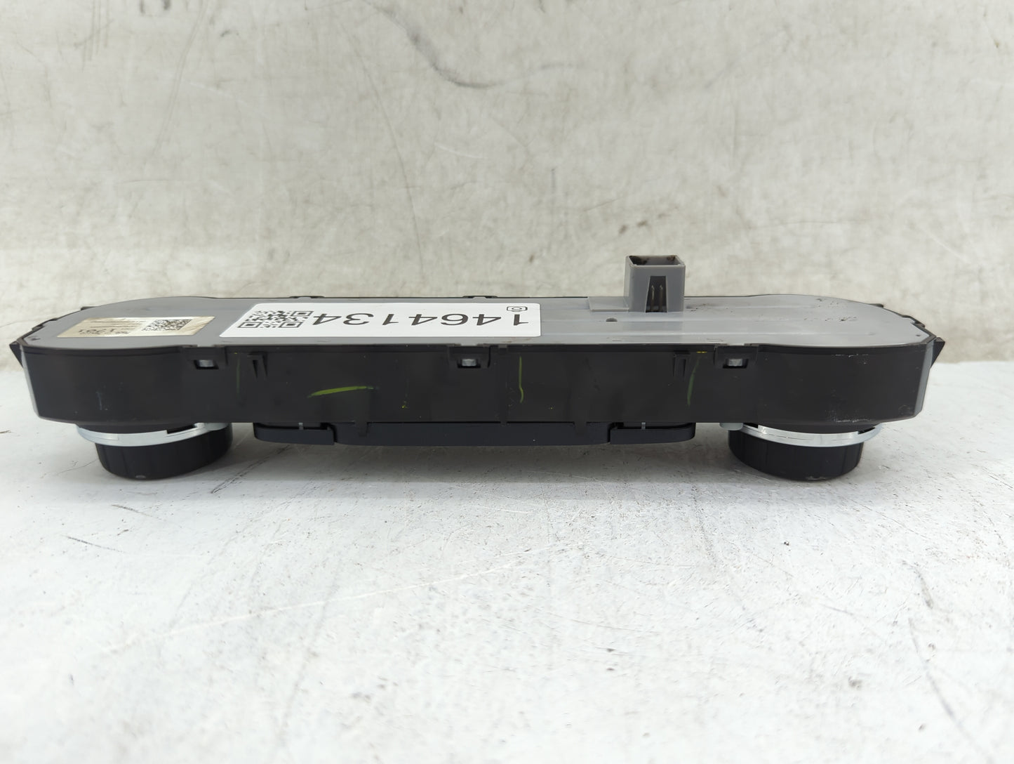 2015-2019 Gmc Canyon Climate Control Module Temperature AC/Heater Replacement P/N:23211701 Fits OEM Used Auto Parts - Oemuse