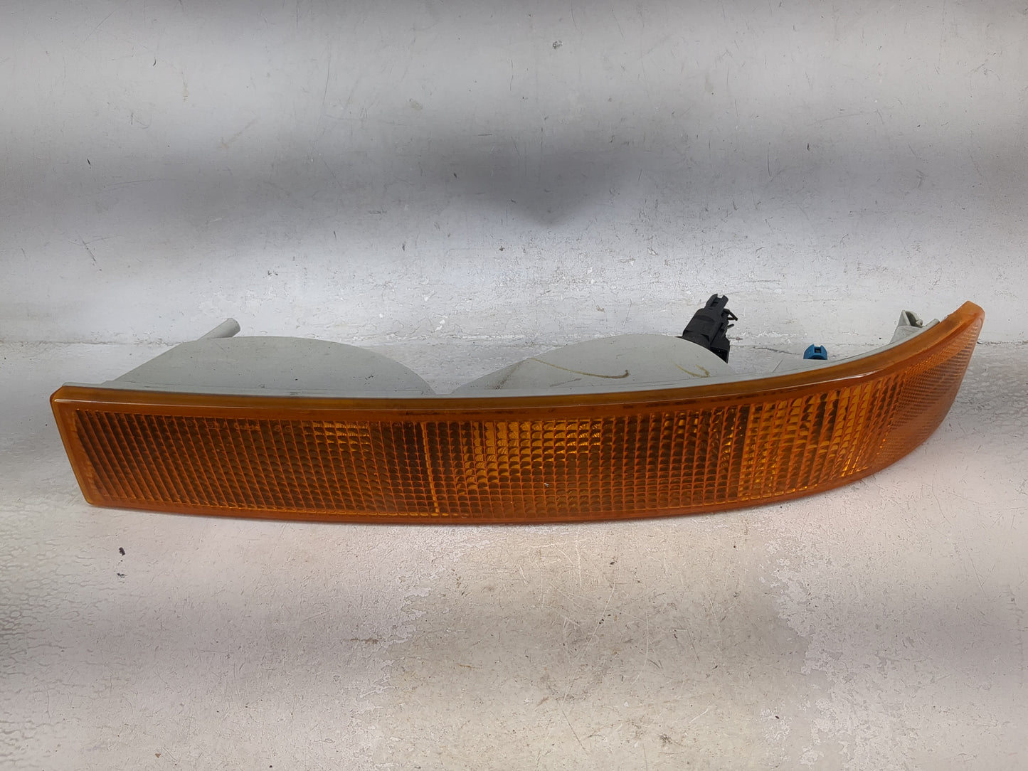 2003-2021 Gmc Savana 2500 Driver Left Oem Front Light Lamp Black - Oemusedautoparts1.com