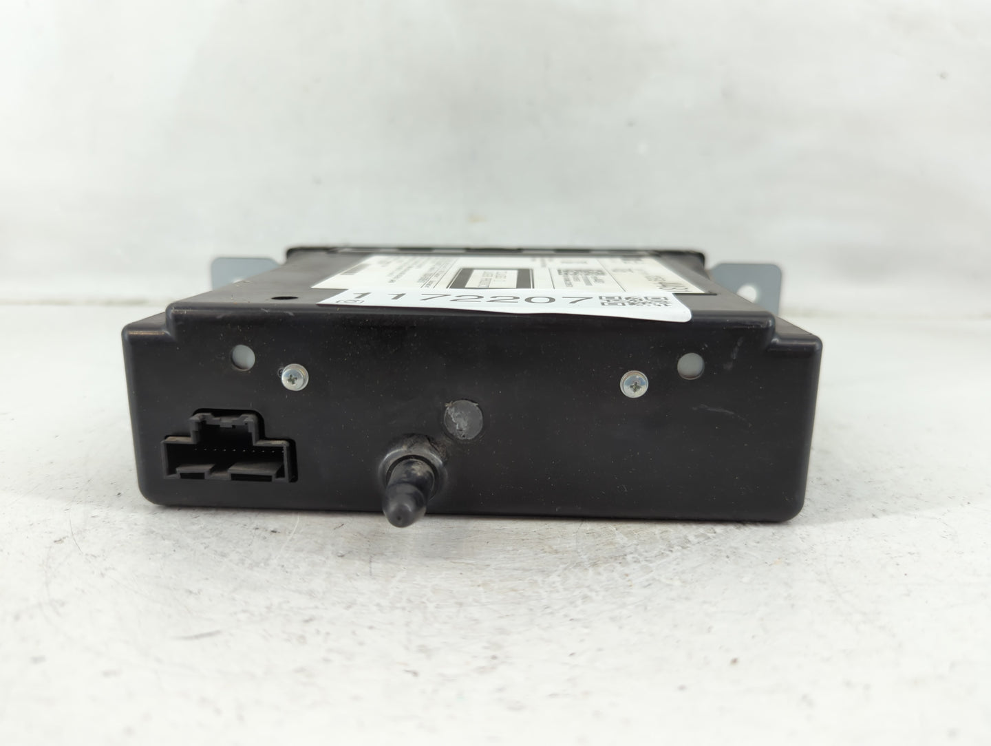 2015-2019 Gmc Sierra 1500 Radio AM FM Cd Player Receiver Replacement P/N:13594481 Fits Fits 2015 2016 2017 2018 2019 2020 OE