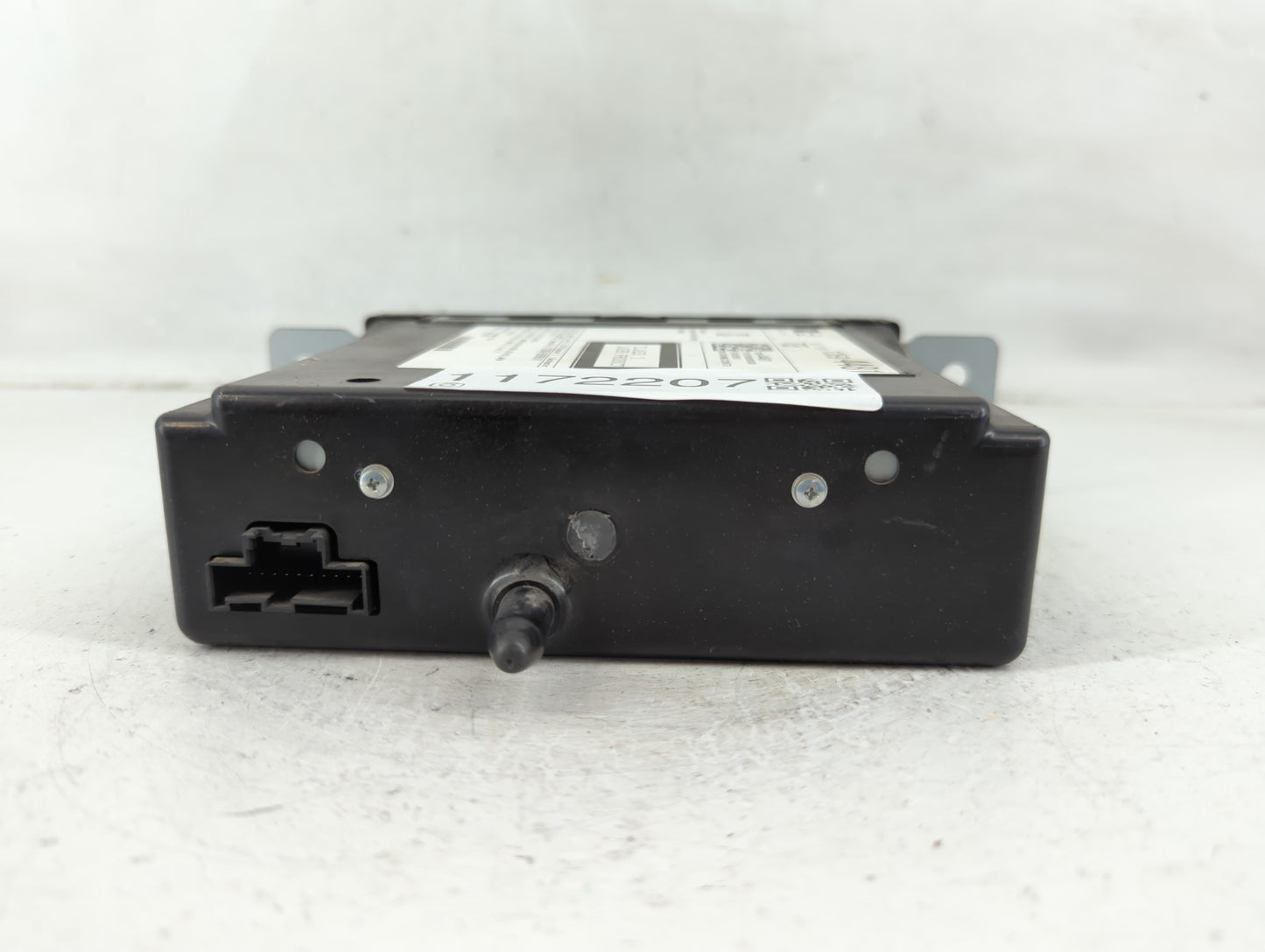 2015-2019 Gmc Sierra 1500 Radio AM FM Cd Player Receiver Replacement P/N:13594481 Fits Fits 2015 2016 2017 2018 2019 2020 OE