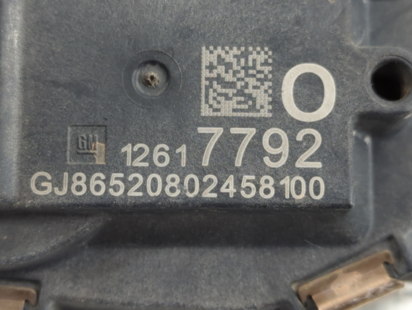 2014-2022 Gmc Sierra 1500 Throttle Body P/N:12617792 Fits Fits 2014 2015 2016 2017 2018 2019 2020 2021 2022 OEM Used Auto Pa