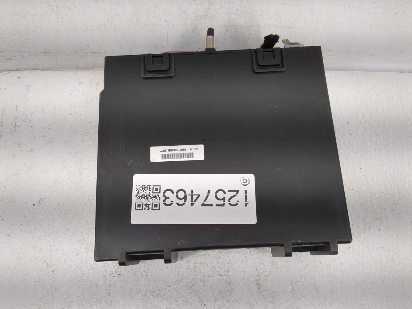 2015 Gmc Sierra 1500 Radio AM FM Cd Player Receiver Replacement P/N:13596607 Fits Fits 2016 OEM Used Auto Parts - Oemusedaut