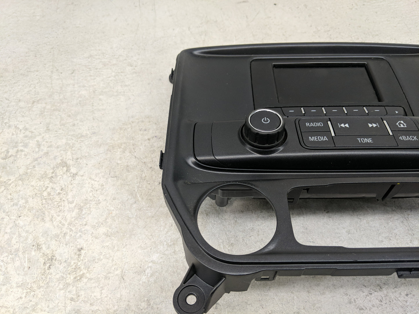 2015-2018 Gmc Sierra 1500 Radio Control Panel - Oemusedautoparts1.com