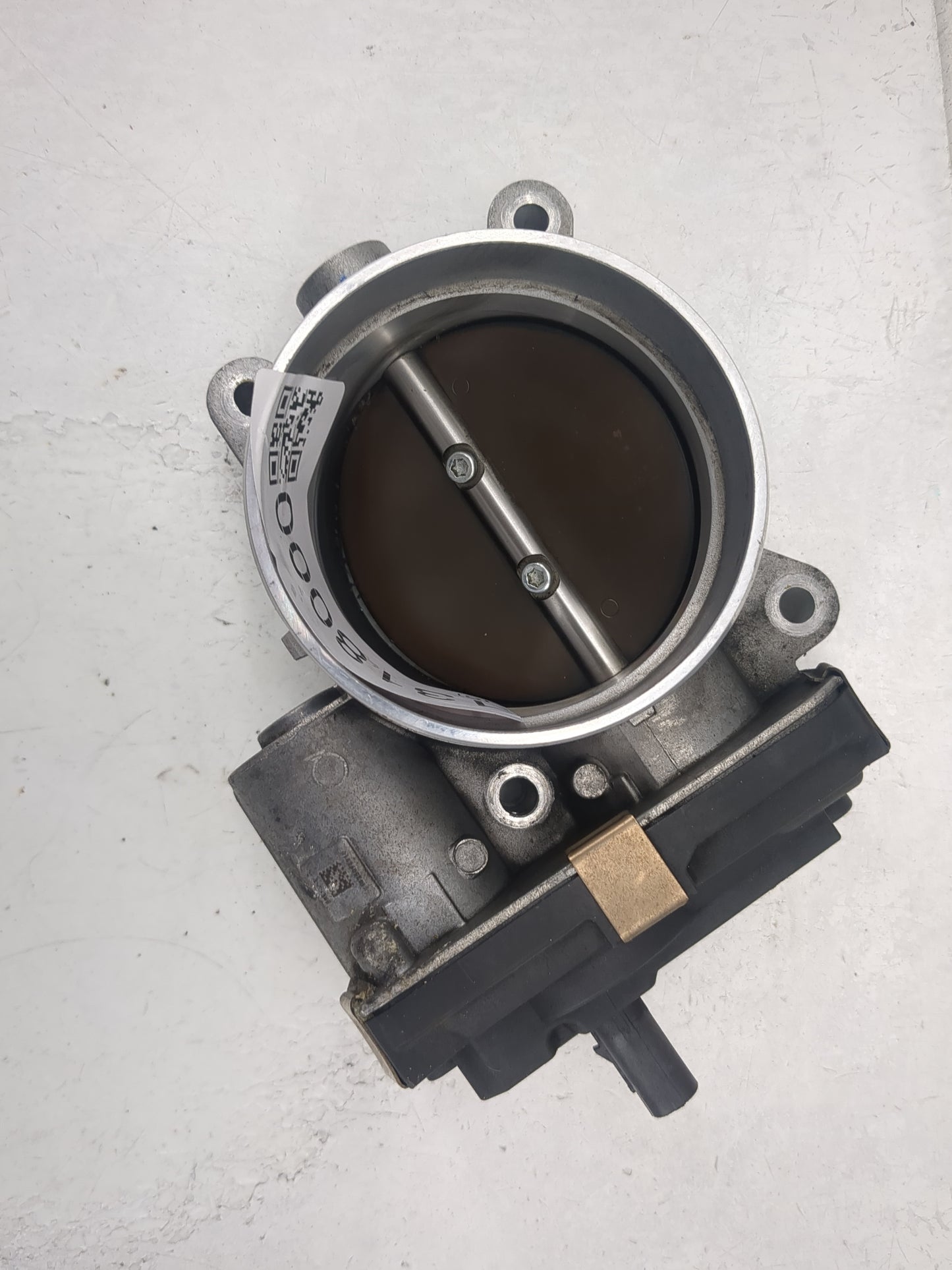 2014-2022 Gmc Sierra 1500 Throttle Body P/N:12617792 Fits Fits 2014 2015 2016 2017 2018 2019 2020 2021 2022 OEM Used Auto Pa