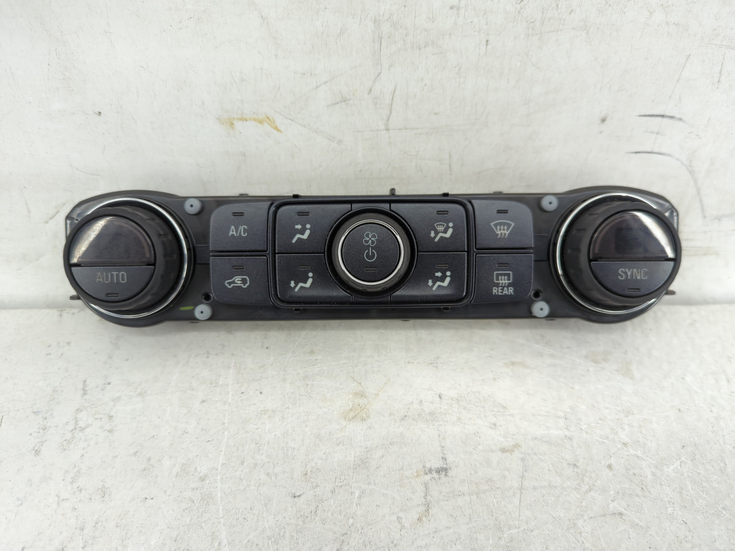 2014-2016 Gmc Sierra 1500 Climate Control Module Temperature AC/Heater Replacement P/N:815372982 23486616 Fits Fits 2014 201