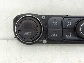2014-2016 Gmc Sierra 1500 Climate Control Module Temperature AC/Heater Replacement P/N:815372982 23486616 Fits Fits 2014 2015 2016 OEM Used Auto Parts