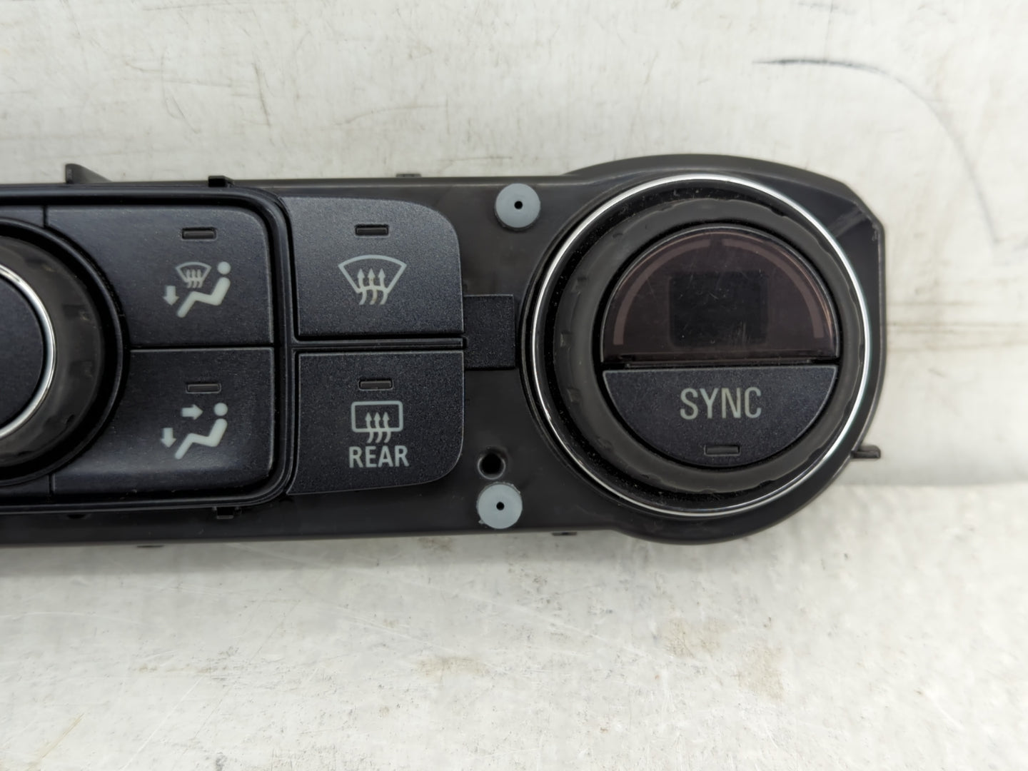 2014-2016 Gmc Sierra 1500 Climate Control Module Temperature AC/Heater Replacement P/N:815372982 23486616 Fits Fits 2014 201