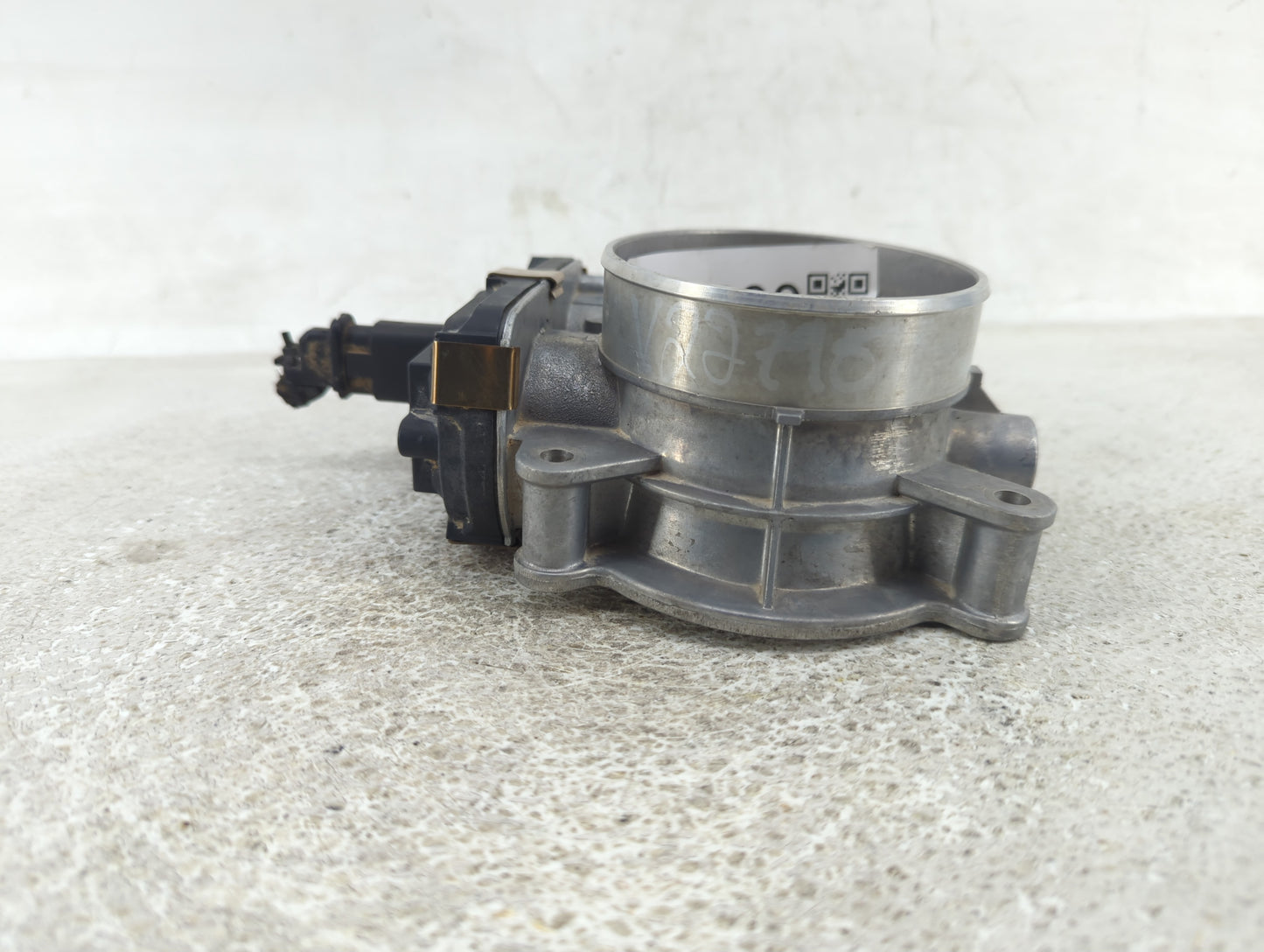 2014-2022 Gmc Sierra 1500 Throttle Body P/N:12713775 12617792 Fits Fits 2014 2015 2016 2017 2018 2019 2020 2021 2022 OEM Use