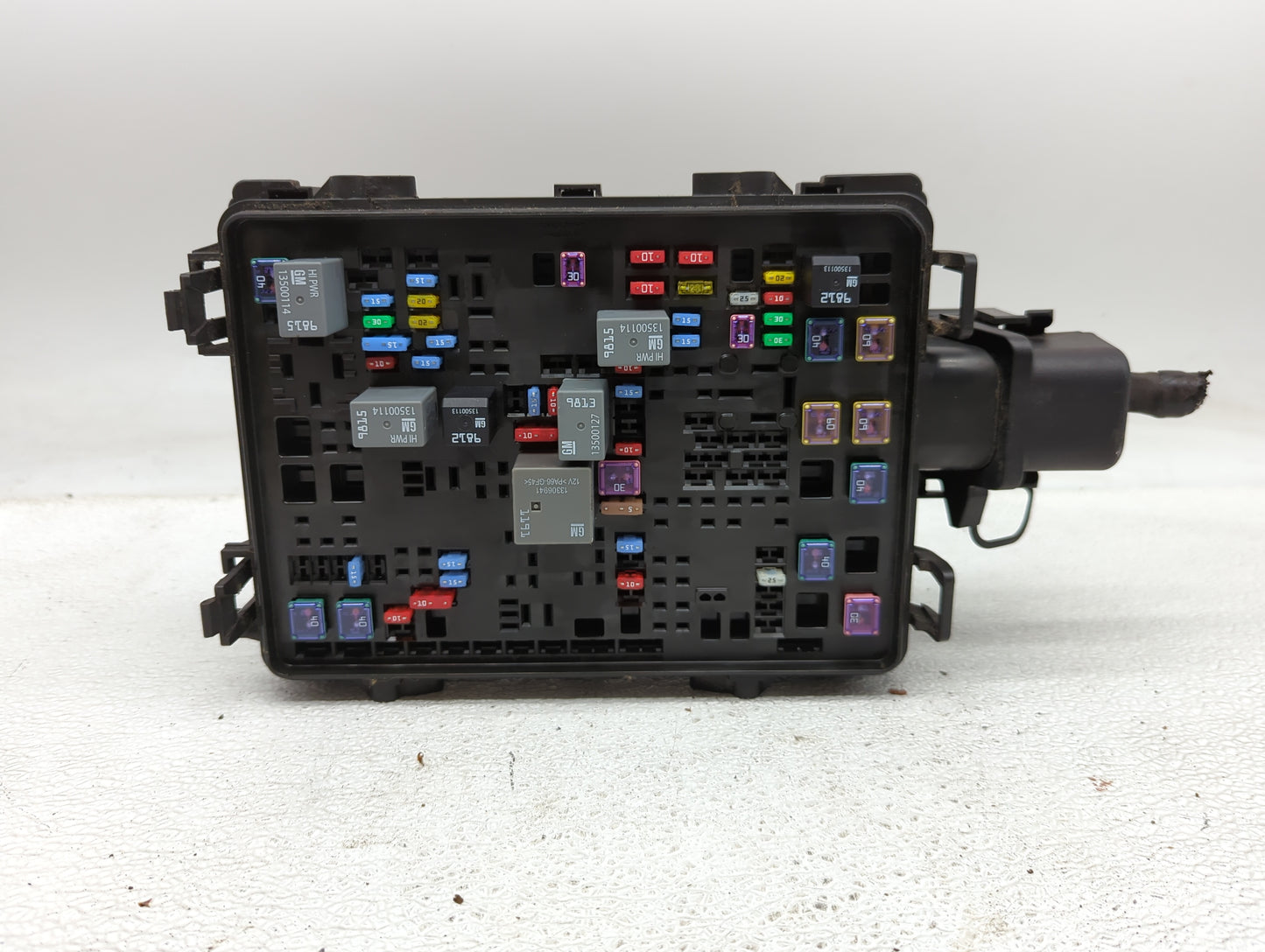2016 Gmc Sierra 1500 Fusebox Fuse Box Panel Relay Module P/N:23285566-01 Fits Fits 2017 OEM Used Auto Parts - Oemusedautopar