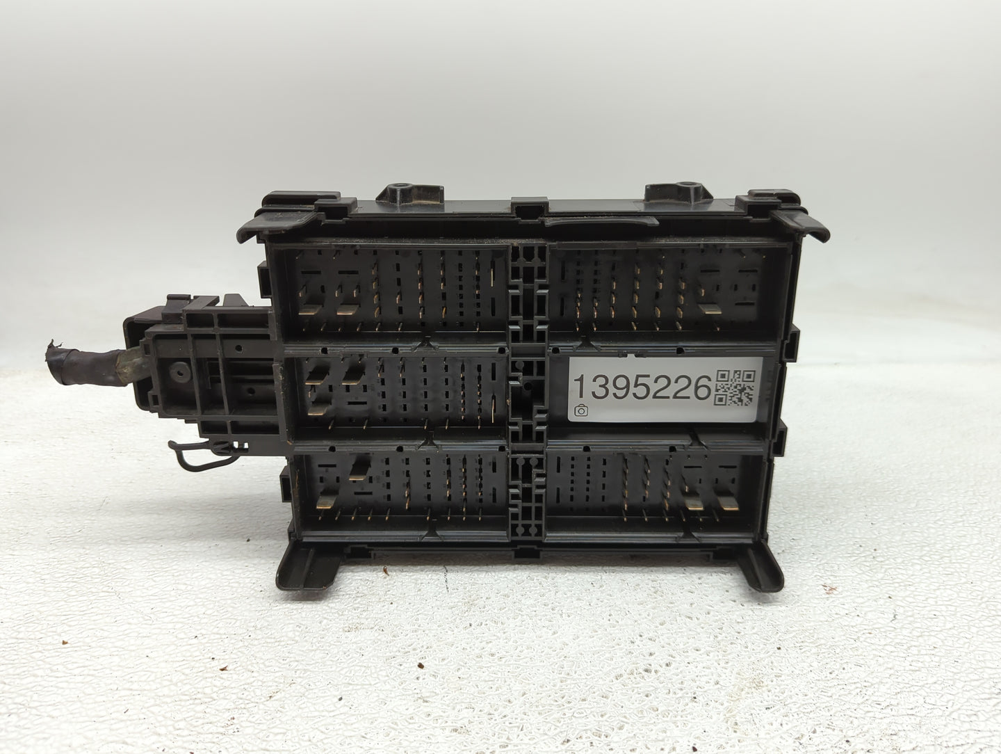 2016 Gmc Sierra 1500 Fusebox Fuse Box Panel Relay Module P/N:23285566-01 Fits Fits 2017 OEM Used Auto Parts - Oemusedautopar