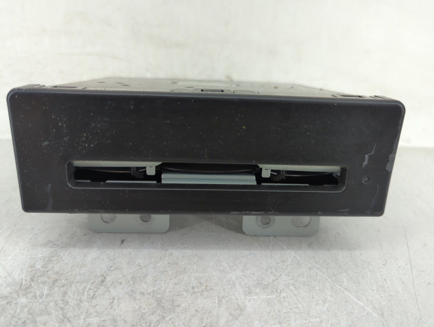 2015-2019 Gmc Sierra 1500 Radio AM FM Cd Player Receiver Replacement Fits Fits 2015 2016 2017 2018 2019 2020 OEM Used Auto P