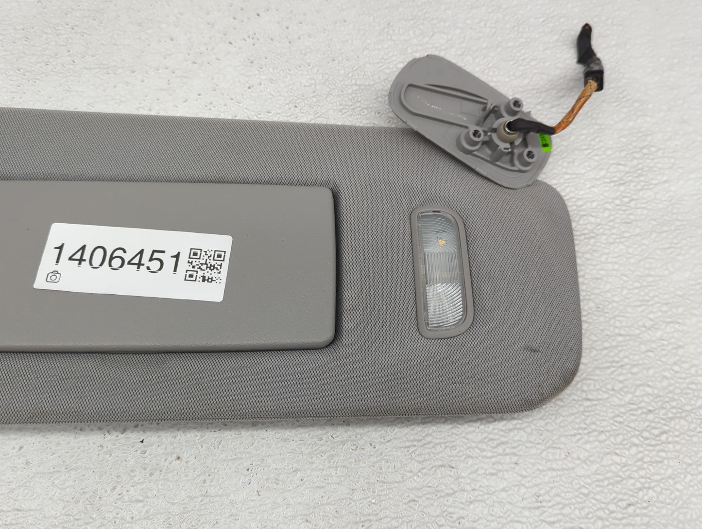 2014-2019 Gmc Sierra 1500 Sun Visor Shade Replacement Passenger Right Mirror Fits Fits 2014 2015 2016 2017 2018 2019 OEM Use