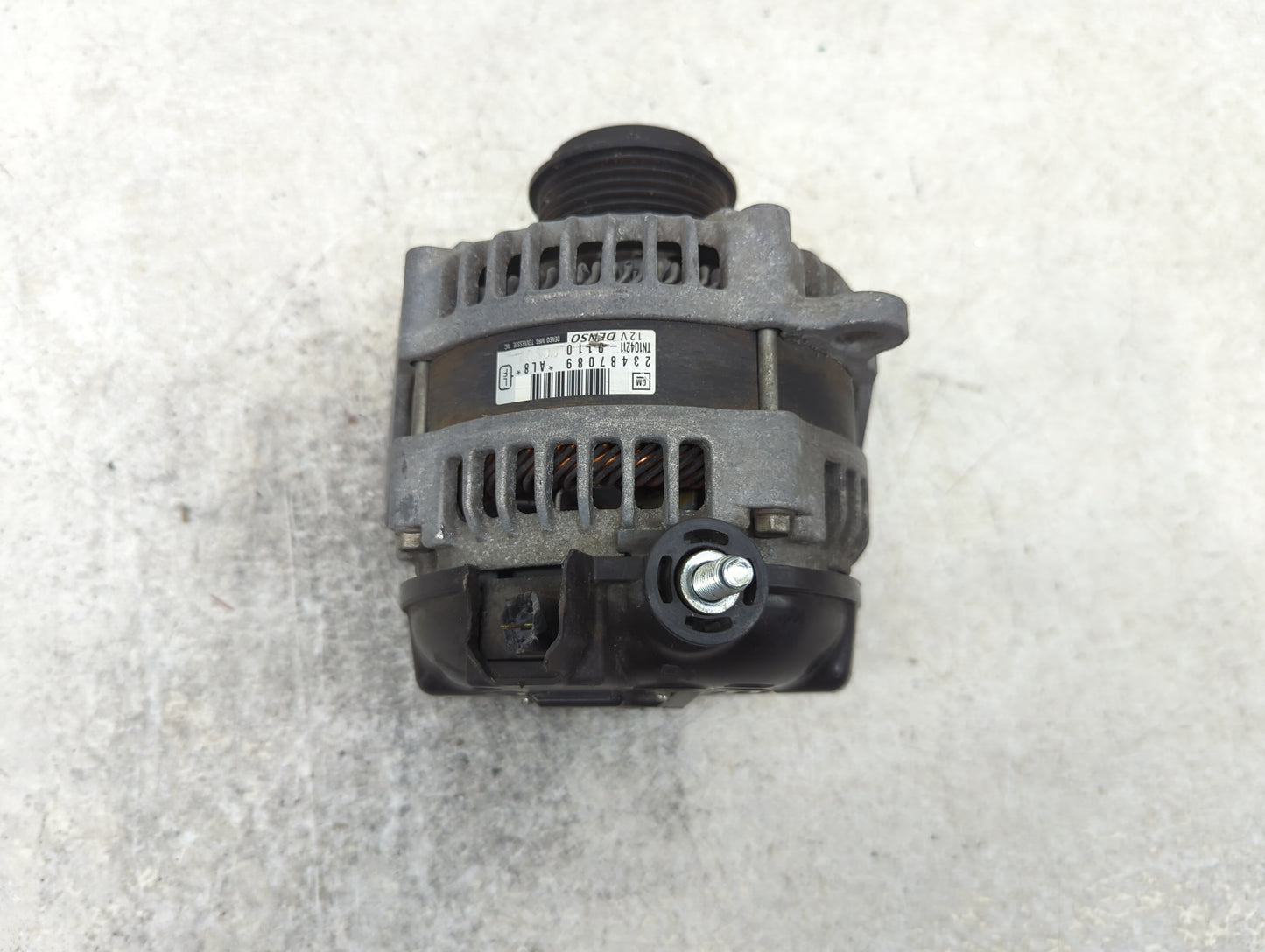 2014-2019 Gmc Sierra 1500 Alternator Replacement Generator Charging Assembly Engine OEM P/N:23487089 Fits OEM Used Auto Part