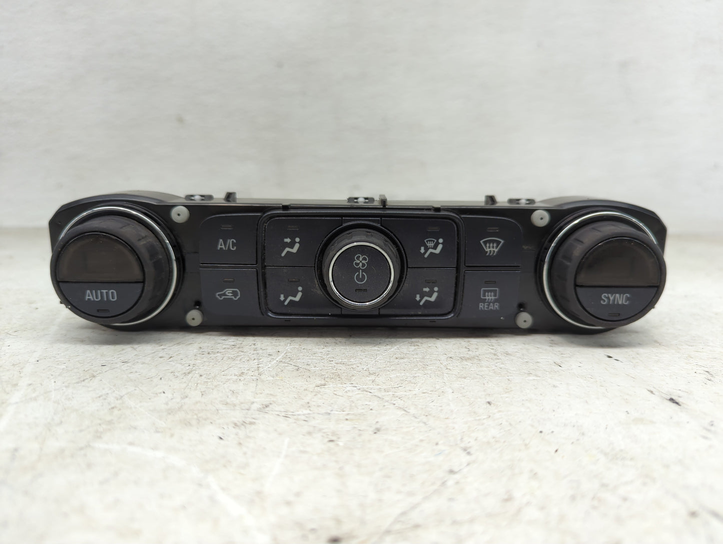 2014-2016 Gmc Sierra 1500 Climate Control Module Temperature AC/Heater Replacement P/N:815372982 23486616 Fits Fits 2014 201