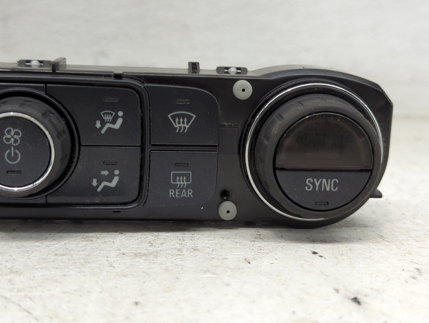 2014-2016 Gmc Sierra 1500 Climate Control Module Temperature AC/Heater Replacement P/N:815372982 23486616 Fits Fits 2014 201