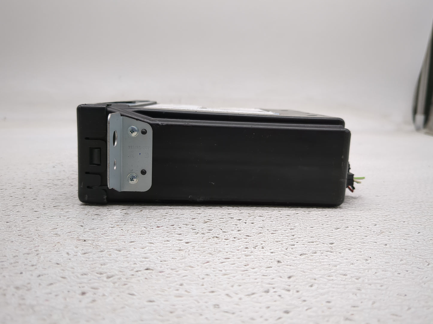 2015 Gmc Sierra 1500 Radio AM FM Cd Player Receiver Replacement P/N:13594481 Fits OEM Used Auto Parts - Oemusedautoparts1.co