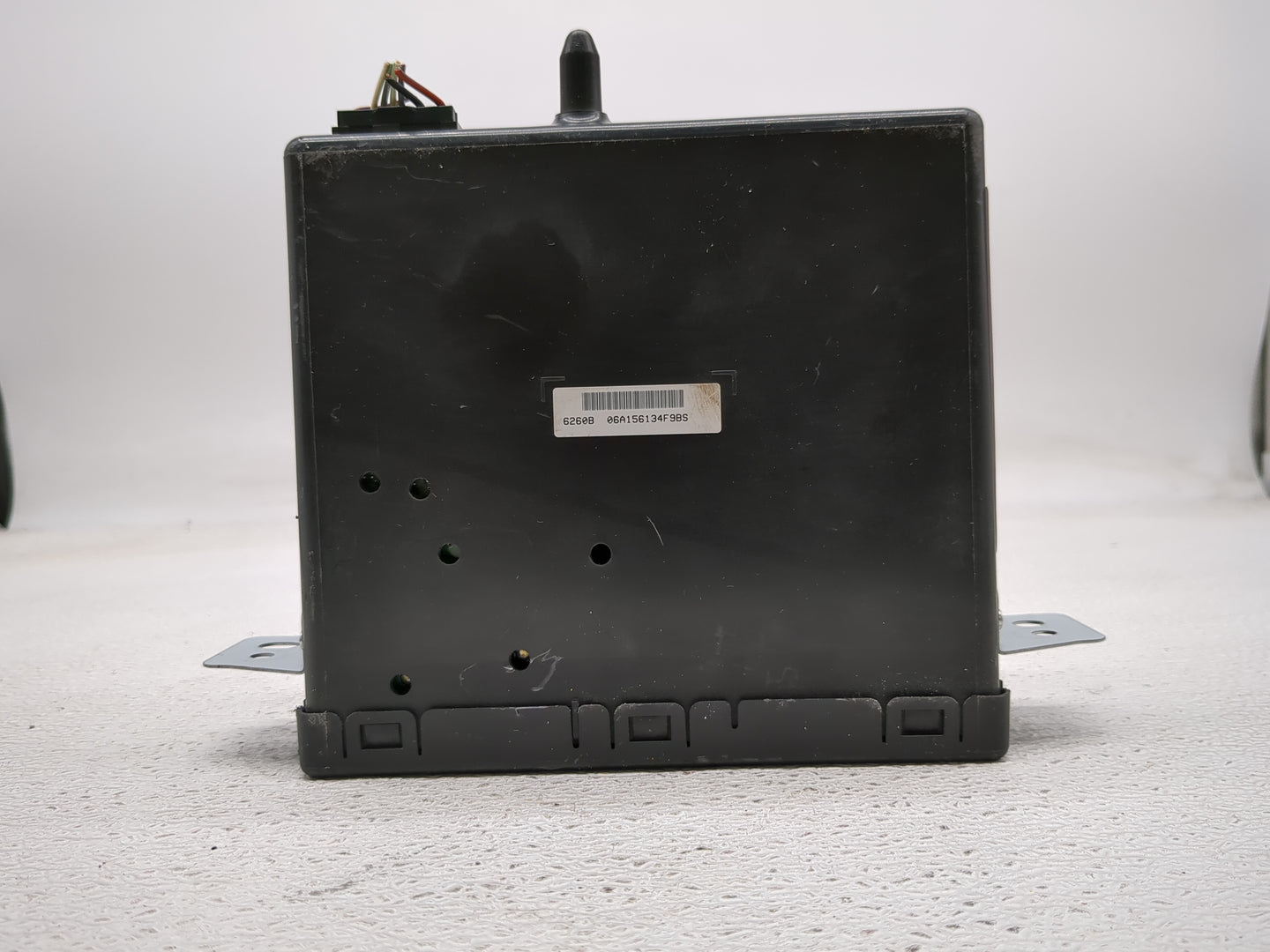 2015 Gmc Sierra 1500 Radio AM FM Cd Player Receiver Replacement P/N:13594481 Fits OEM Used Auto Parts - Oemusedautoparts1.co