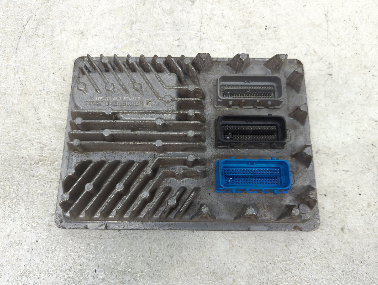 2014-2016 Gmc Sierra 1500 PCM Engine Control Computer ECU ECM PCU OEM P/N:12669611 Fits Fits 2014 2015 2016 OEM Used Auto Pa