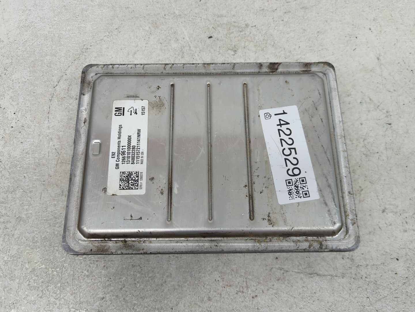 2014-2016 Gmc Sierra 1500 PCM Engine Control Computer ECU ECM PCU OEM P/N:12669611 Fits Fits 2014 2015 2016 OEM Used Auto Pa