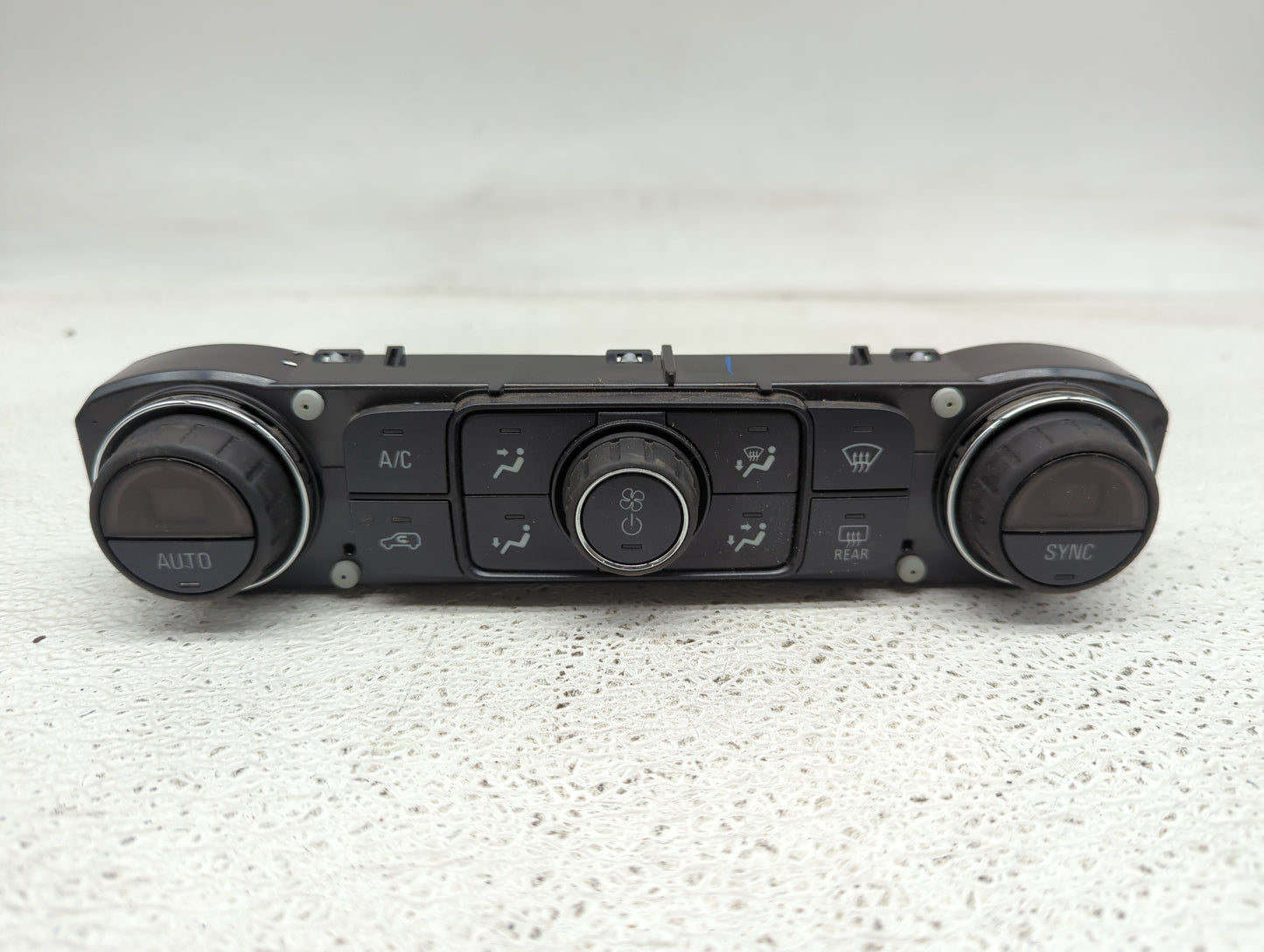 2014-2016 Gmc Sierra 1500 Climate Control Module Temperature AC/Heater Replacement P/N:23486616 Fits Fits 2014 2015 2016 OEM