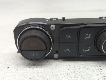 2014-2016 Gmc Sierra 1500 Climate Control Module Temperature AC/Heater Replacement P/N:23486616 Fits Fits 2014 2015 2016 OEM Used Auto Parts