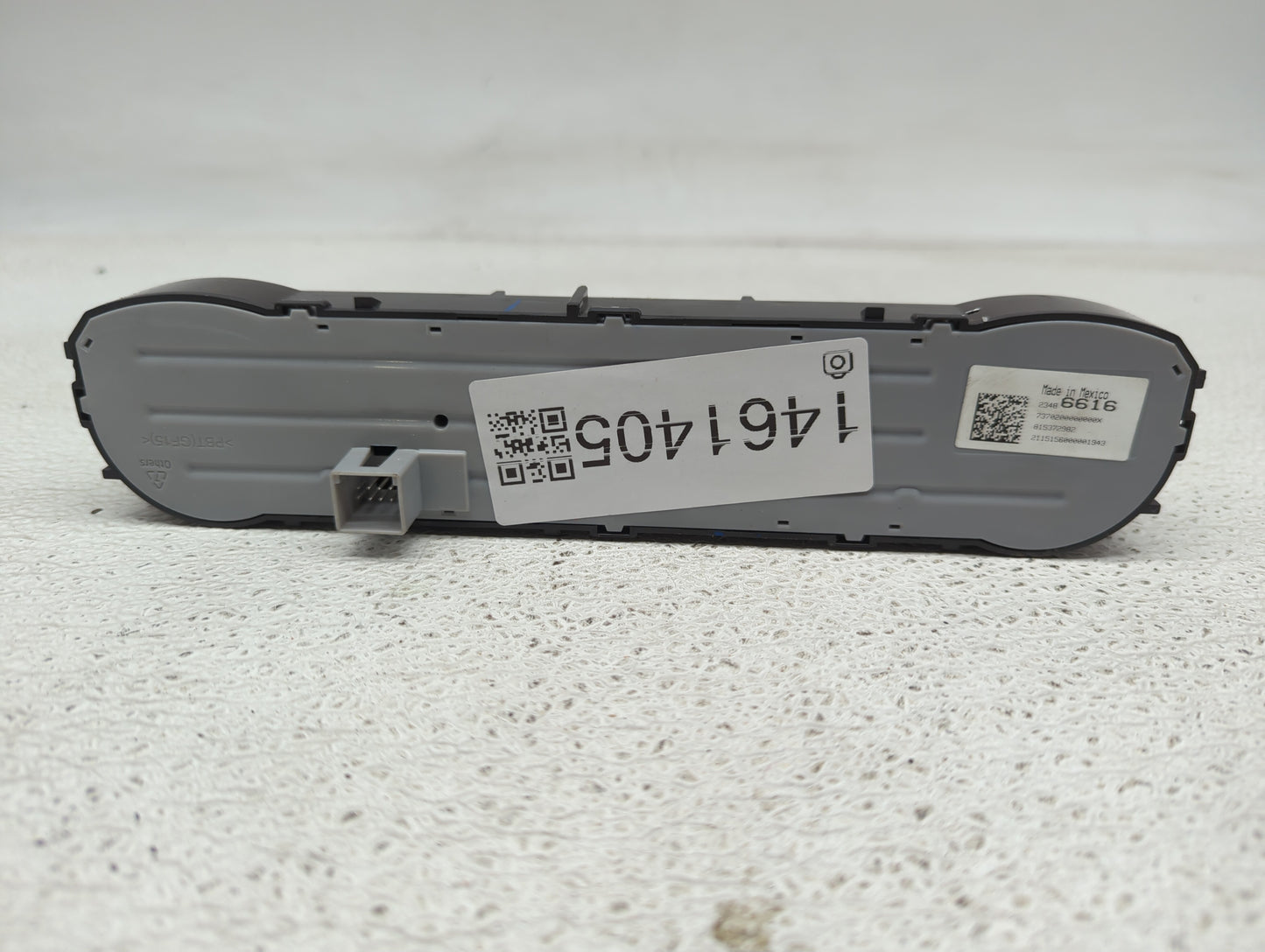 2014-2016 Gmc Sierra 1500 Climate Control Module Temperature AC/Heater Replacement P/N:23486616 Fits Fits 2014 2015 2016 OEM