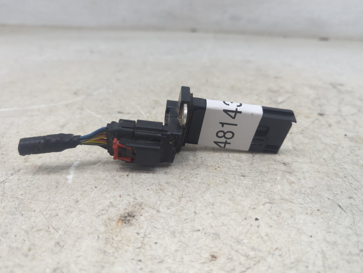 2014-2019 Gmc Sierra 1500 Mass Air Flow Meter Maf 1481438 - Oemusedautoparts1.com