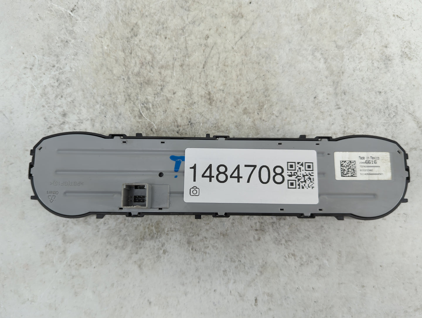 2014-2016 Gmc Sierra 1500 Climate Control Module Temperature AC/Heater Replacement P/N:23486616 7370200000000X Fits OEM Used