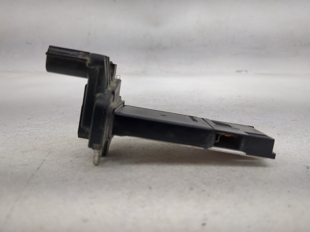 2014-2019 Gmc Sierra 1500 Mass Air Flow Meter Maf Sensor 1486684 - Oemusedautoparts1.com