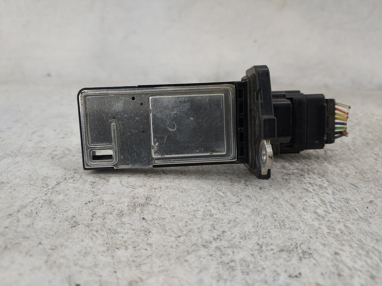 2014-2019 Gmc Sierra 1500 Mass Air Flow Meter Maf 1490021 - Oemusedautoparts1.com