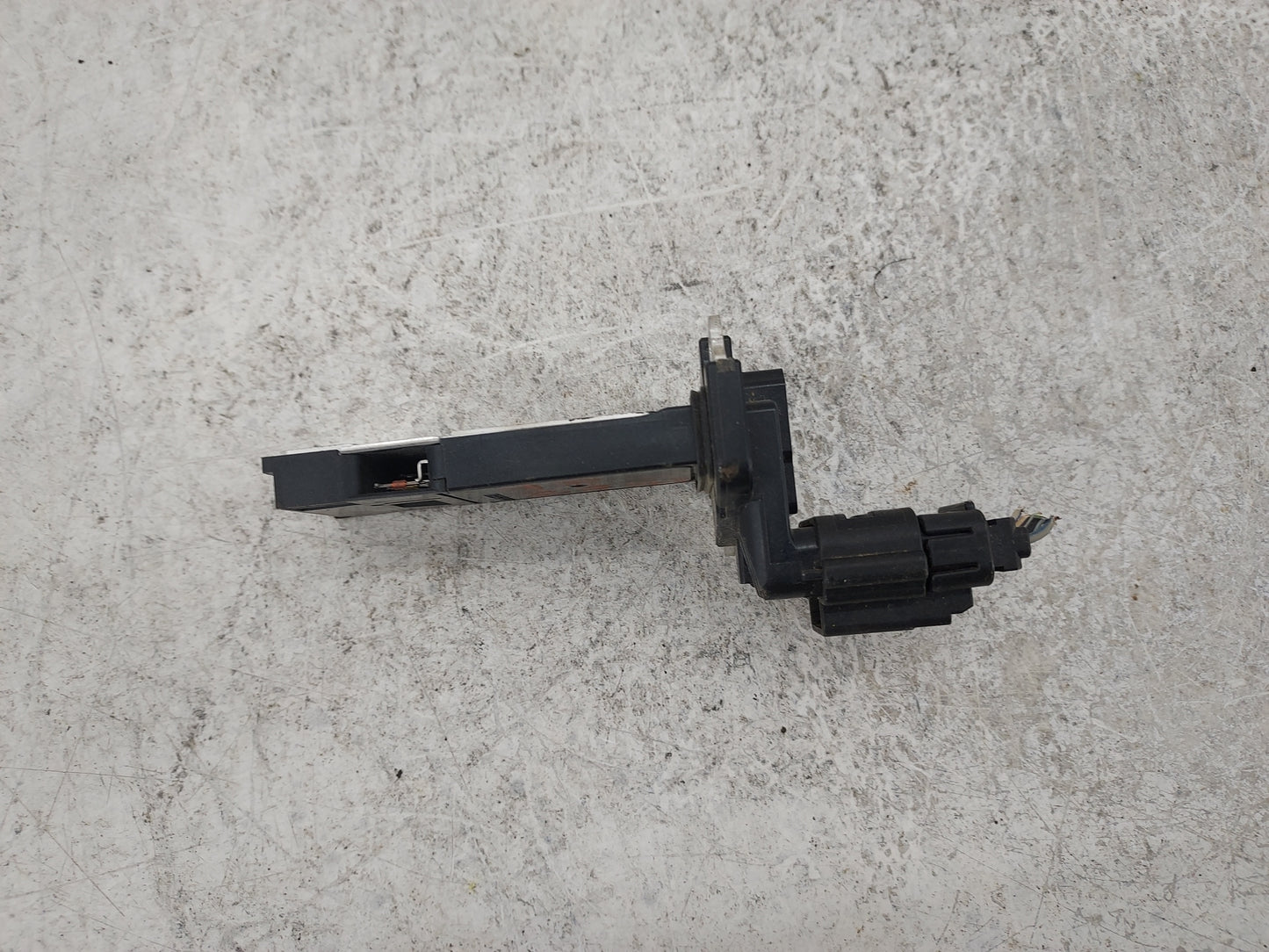 2014-2019 Gmc Sierra 1500 Mass Air Flow Meter Maf 1490021 - Oemusedautoparts1.com