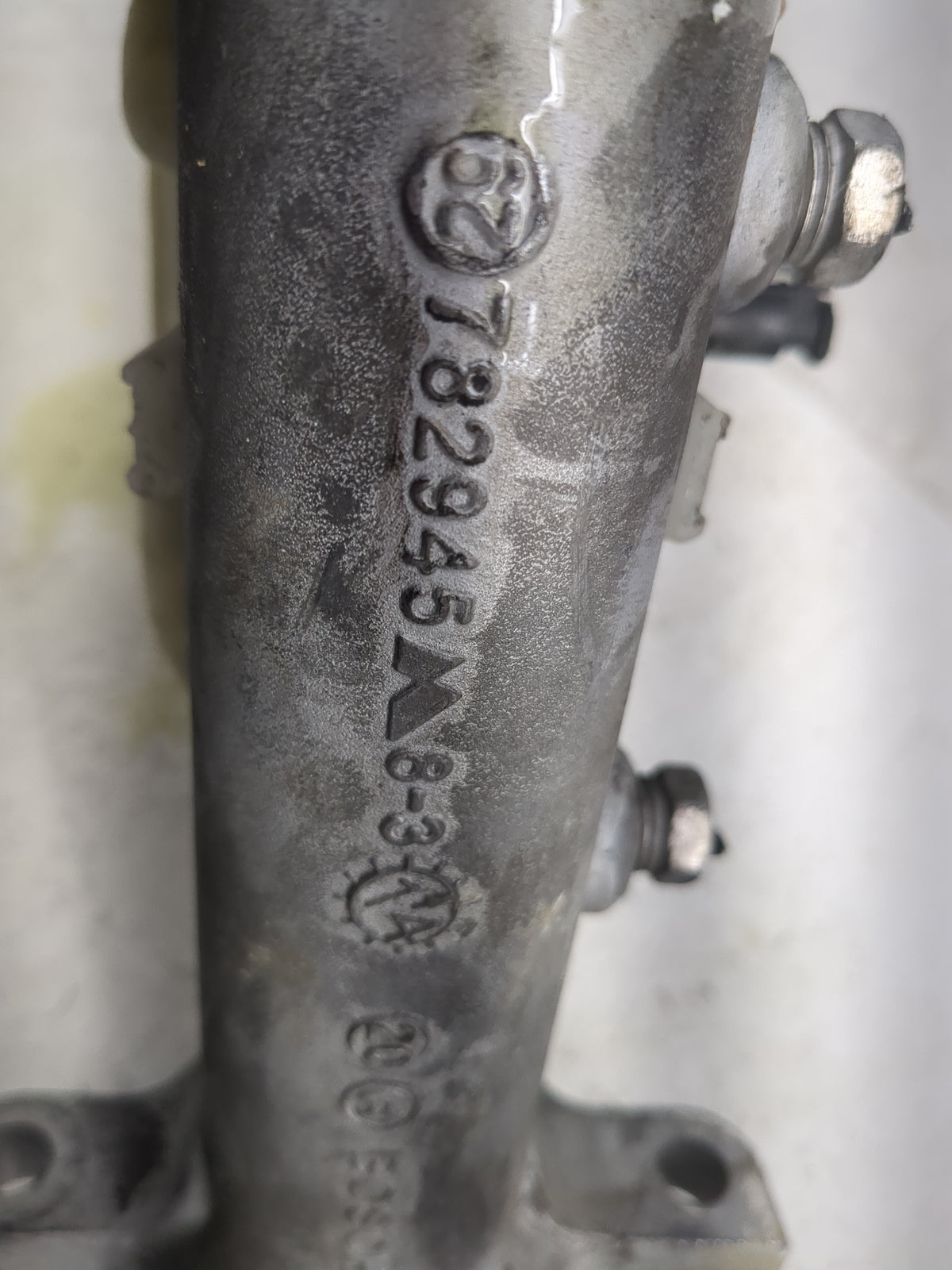 2014-2019 Gmc Sierra 1500 Brake Master Cylinder 1498311 - Oemusedautoparts1.com