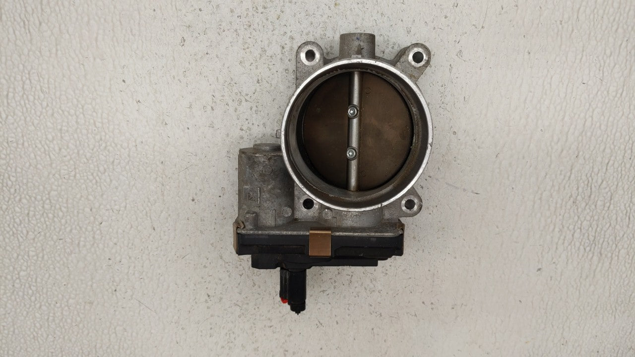 2014-2018 Gmc Sierra 1500 Throttle Body P/N:12678224 12617792 Fits Fits 2014 2015 2016 2017 2018 2019 OEM Used Auto Parts - 