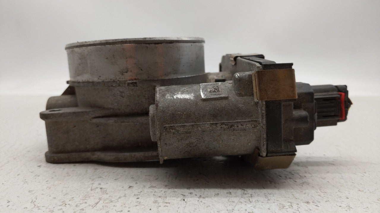 2014-2018 Gmc Sierra 1500 Throttle Body P/N:12678224 12617792 Fits Fits 2014 2015 2016 2017 2018 2019 OEM Used Auto Parts - 