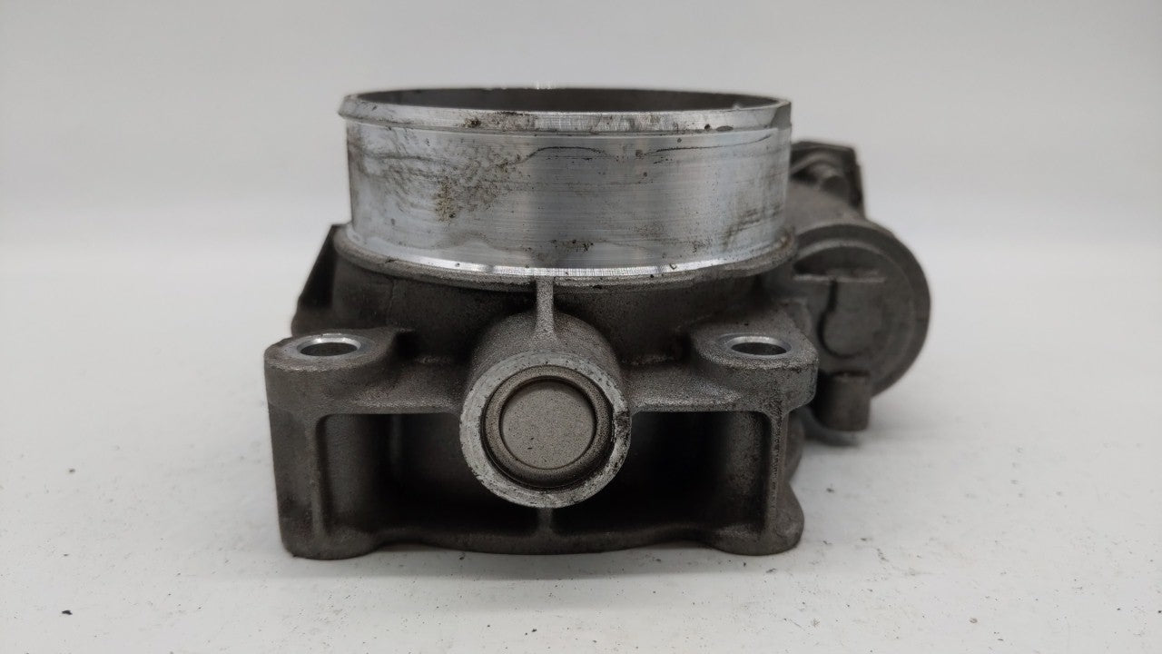 2014-2015 Gmc Sierra 1500 Throttle Body P/N:12632171BA Fits Fits 2014 2015 OEM Used Auto Parts - Oemusedautoparts1.com