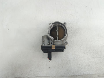 2014-2018 Gmc Sierra 1500 Throttle Body P/N:12678224 12617792 Fits Fits 2014 2015 2016 2017 2018 2019 OEM Used Auto Parts - 
