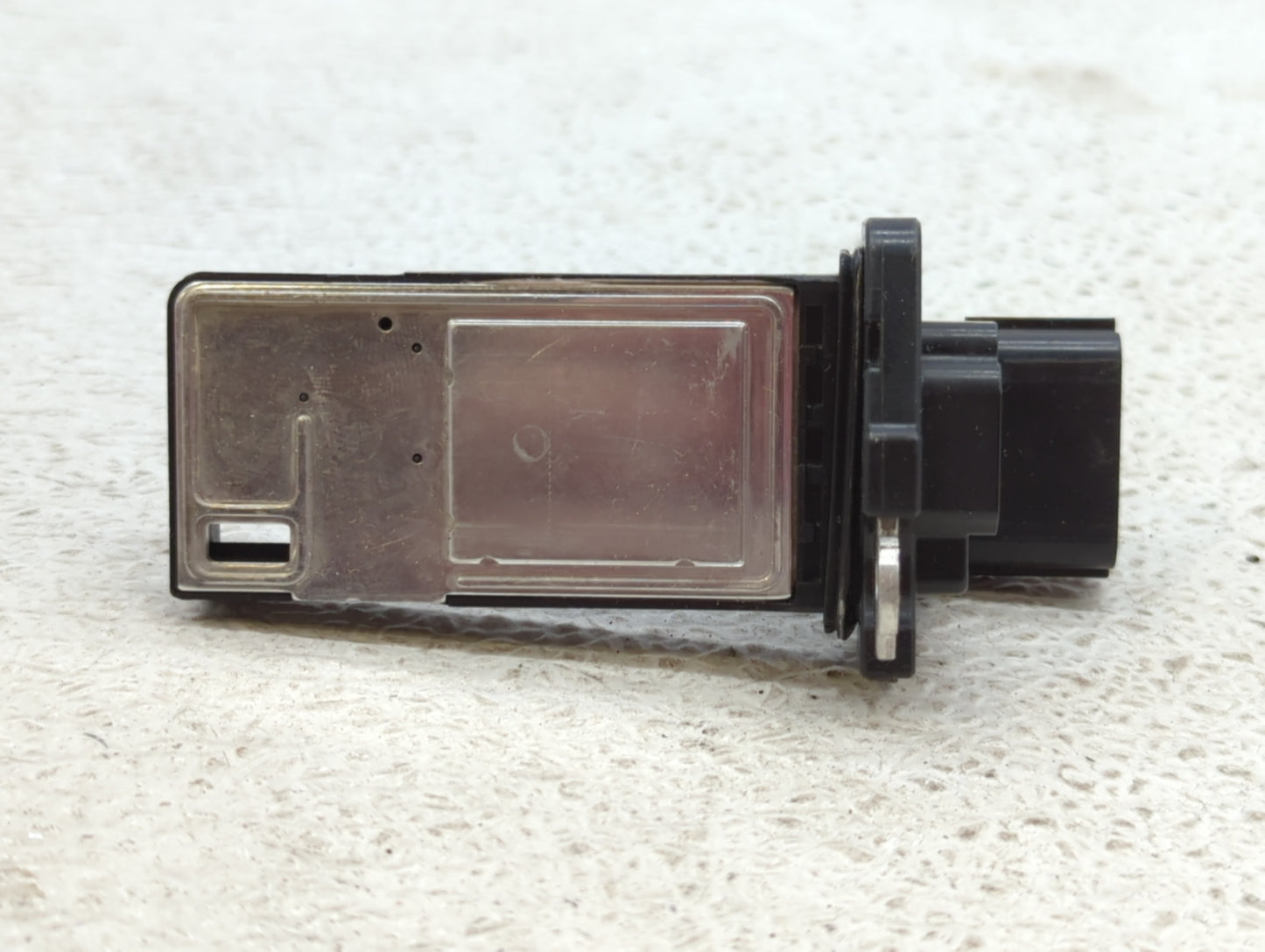 2014-2019 Gmc Sierra 1500 Mass Air Flow Meter Maf - Oemusedautoparts1.com