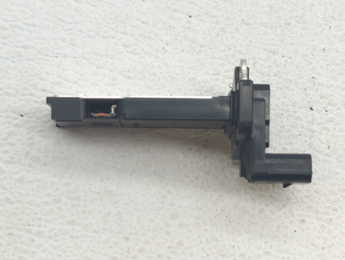 2014-2019 Gmc Sierra 1500 Mass Air Flow Meter Maf Sensor 399099 - Oemusedautoparts1.com