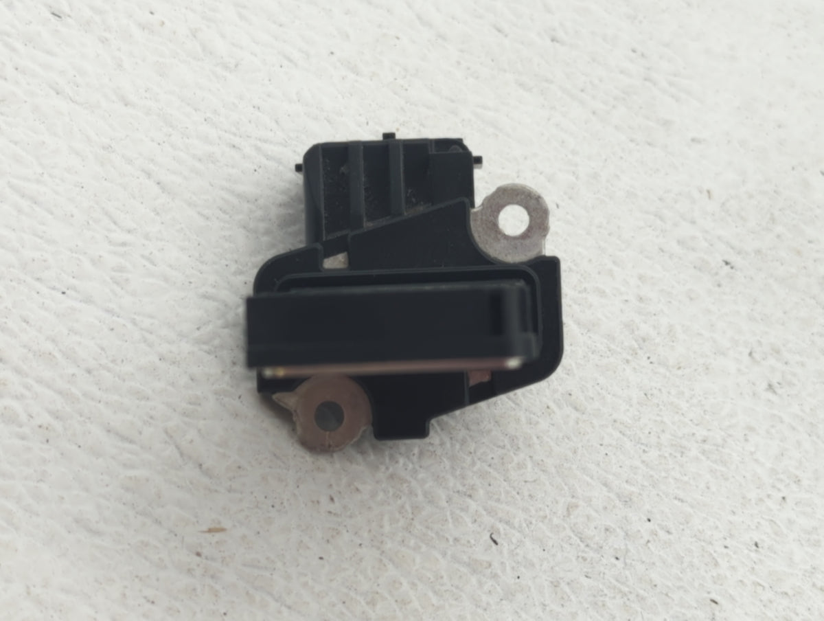 2014-2019 Gmc Sierra 1500 Mass Air Flow Meter Maf Sensor 399099 - Oemusedautoparts1.com