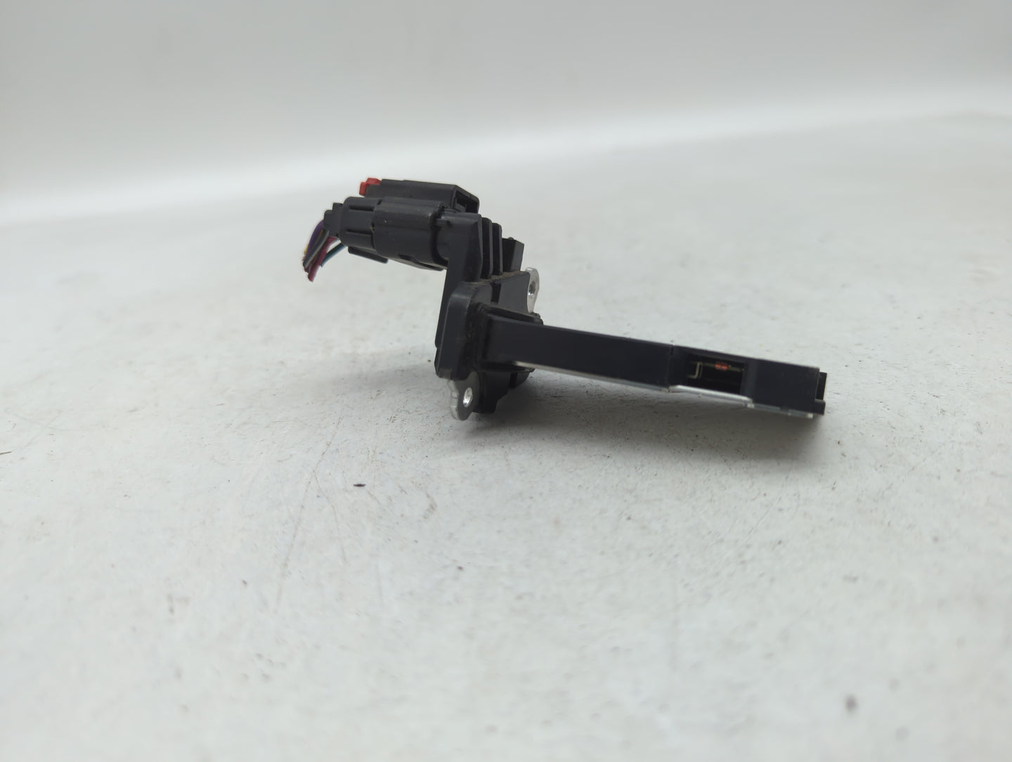 2014-2019 Gmc Sierra 1500 Mass Air Flow Meter Maf - Oemusedautoparts1.com